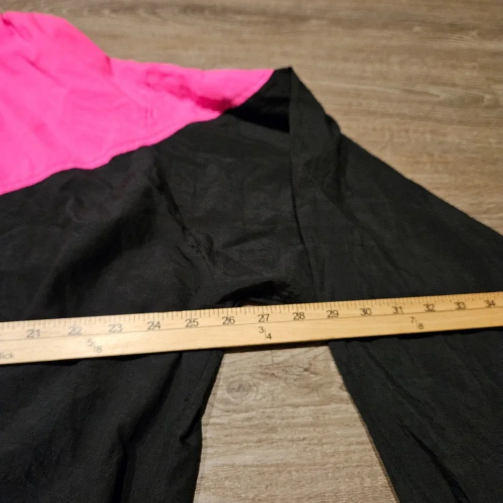 Vintage Surf Style Neon Pink Black Colorblock 1/4 Zip Windbreaker Jacket One Sz - Picture 9 of 14